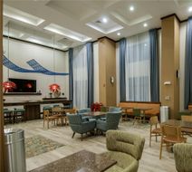 Hampton Inn & Suites, Monroe Lobby