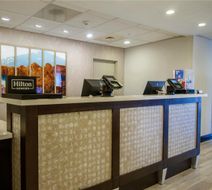 Hampton Inn & Suites, Monroe Lobby