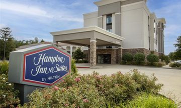 Hampton Inn & Suites, Monroe