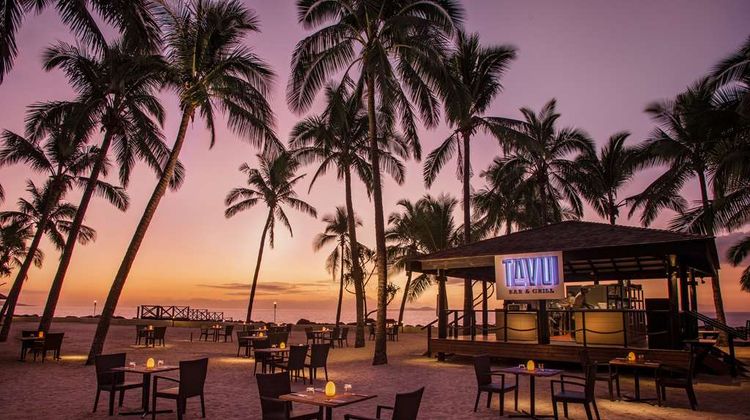 DoubleTree Resort by Hilton Fiji Restaurant