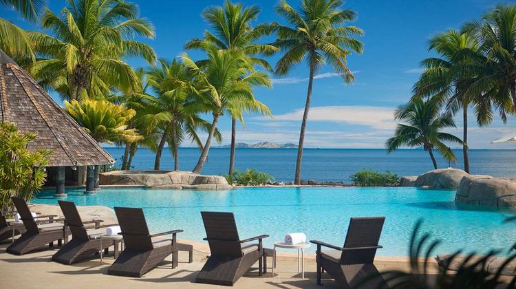 DoubleTree Resort by Hilton Fiji Pool