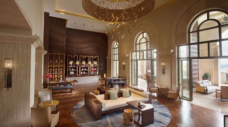 Hilton Yuxi Fuxian Lake Restaurant