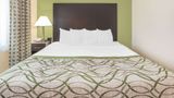 Baymont Inn & Suites Holland Suite