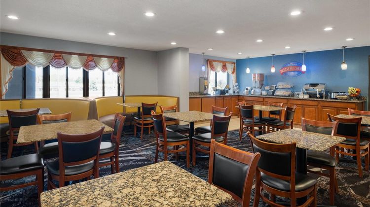 Baymont Inn & Suites Waukesha Other