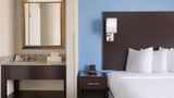 Baymont Inn/Suites Wilmington South Area Suite