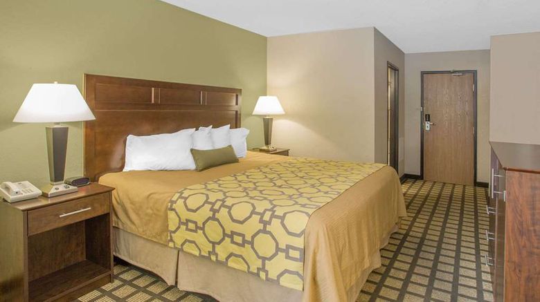 <b>Baymont Inn & Suites Ames Room</b>. Images powered by <a href="https://iceportal.shijigroup.com/" title="IcePortal" target="_blank">IcePortal</a>.