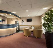Days Inn Bradford M62 Lobby