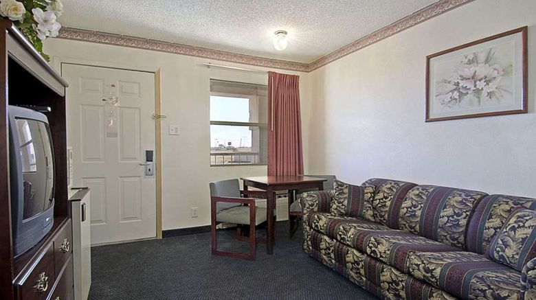 <b>Super 8 by Wyndham Wichita Falls Suite</b>. Images powered by <a href="https://iceportal.shijigroup.com/" title="IcePortal" target="_blank">IcePortal</a>.