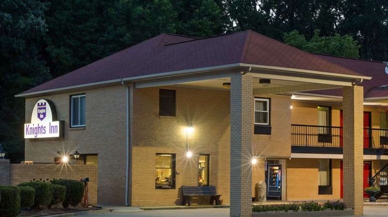<b>Knights Inn Elizabethtown Exterior</b>. Images powered by <a href="https://iceportal.shijigroup.com/" title="IcePortal" target="_blank">IcePortal</a>.