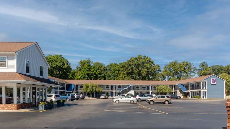 <b>Knights Inn North Attleboro Exterior</b>. Images powered by <a href="https://iceportal.shijigroup.com/" title="IcePortal" target="_blank">IcePortal</a>.