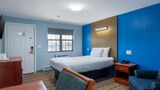 Knights Inn North Attleboro Suite