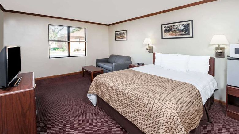 <b>Knights Inn Jacksonville Room</b>. Images powered by <a href="https://iceportal.shijigroup.com/" title="IcePortal" target="_blank">IcePortal</a>.