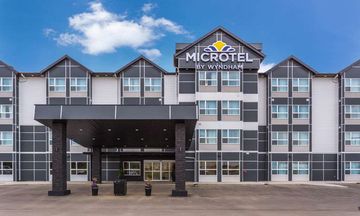 Microtel Inn & Suites Whitecourt