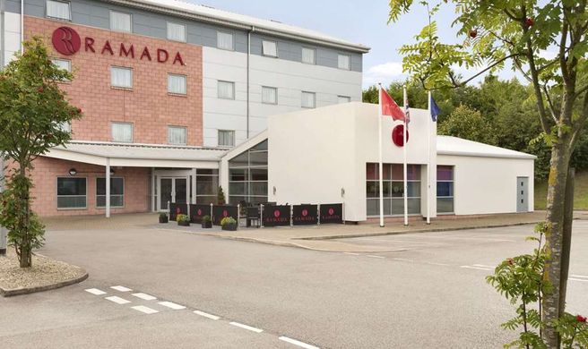 Ramada Wakefield Exterior