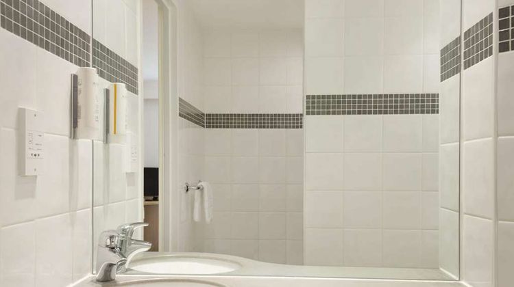 Ramada Wakefield Room