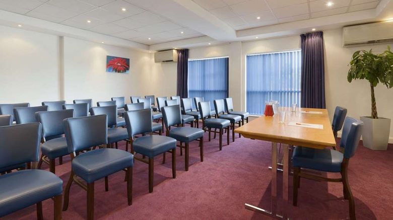 <b>Ramada Wakefield Meeting</b>. Images powered by <a href="https://iceportal.shijigroup.com/" title="IcePortal" target="_blank">IcePortal</a>.