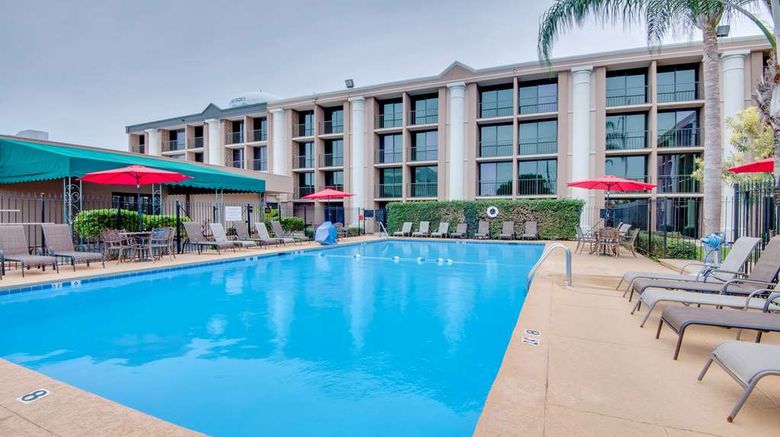 <b>Ramada Metairie New Orleans Airport Pool</b>. Images powered by <a href="https://iceportal.shijigroup.com/" title="IcePortal" target="_blank">IcePortal</a>.