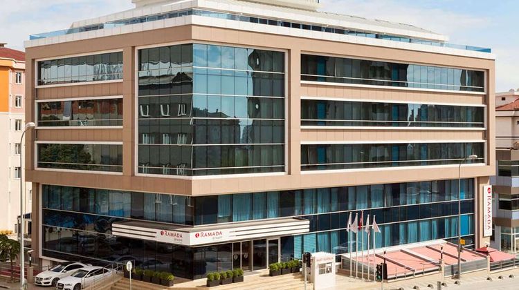 Ramada Encore by Wyndham Istanbul Kartal Exterior