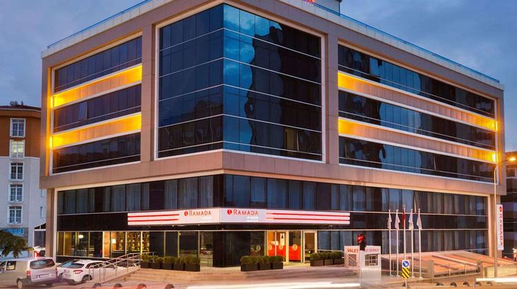 Ramada Encore by Wyndham Istanbul Kartal Exterior