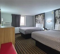 Super 8 by Wyndham Yankton Room
