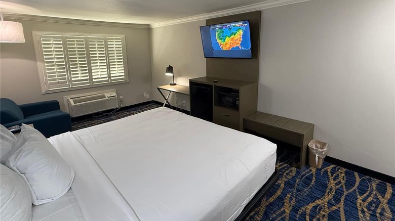<b>Travelodge Odessa Room</b>. Images powered by <a href="https://iceportal.shijigroup.com/" title="IcePortal" target="_blank">IcePortal</a>.