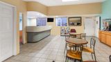 <b>Travelodge San Diego Seaworld Lobby</b>. Images powered by <a href="https://iceportal.shijigroup.com/" title="IcePortal" target="_blank">IcePortal</a>.