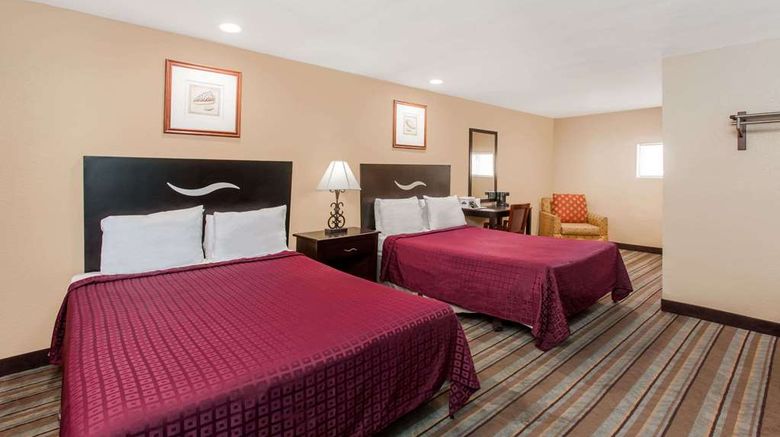 <b>Travelodge San Diego Seaworld Room</b>. Images powered by <a href="https://iceportal.shijigroup.com/" title="IcePortal" target="_blank">IcePortal</a>.