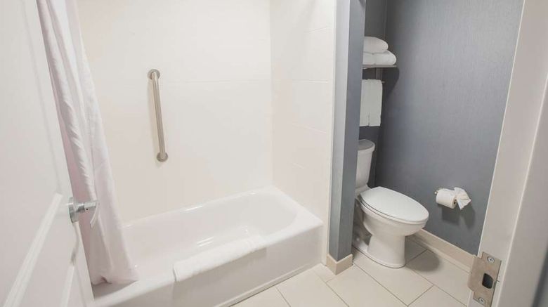 <b>Homewood Suites by Hilton Clifton Park Room</b>. Images powered by <a href="https://iceportal.shijigroup.com/" title="IcePortal" target="_blank">IcePortal</a>.