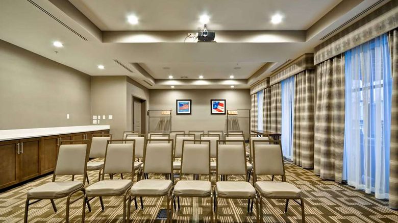 <b>Homewood Suites Cincinnati/West Meeting</b>. Images powered by <a href="https://iceportal.shijigroup.com/" title="IcePortal" target="_blank">IcePortal</a>.