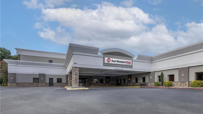 <b>Best Western Plus Hotel & Conf Center Exterior</b>. Images powered by <a href="https://iceportal.shijigroup.com/" title="IcePortal" target="_blank">IcePortal</a>.