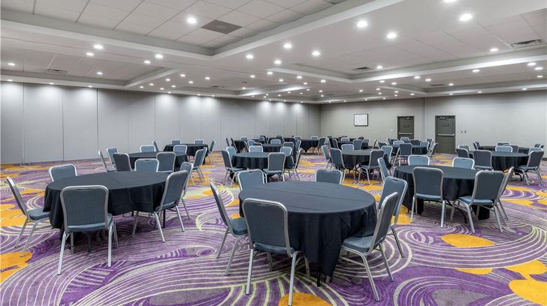 <b>Best Western Plus Hotel & Conf Center Meeting</b>. Images powered by <a href="https://iceportal.shijigroup.com/" title="IcePortal" target="_blank">IcePortal</a>.