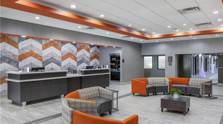 Best Western Plus Hotel & Conf Center Lobby