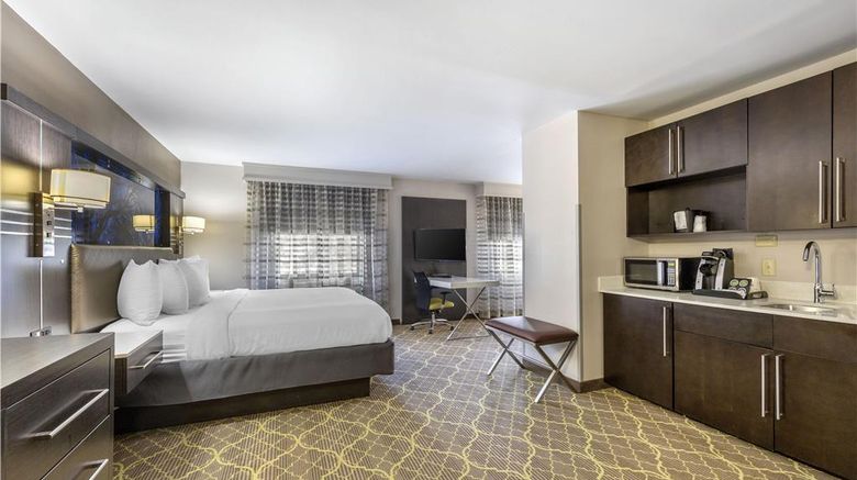 <b>Best Western Plus Hotel & Conf Center Room</b>. Images powered by <a href="https://iceportal.shijigroup.com/" title="IcePortal" target="_blank">IcePortal</a>.