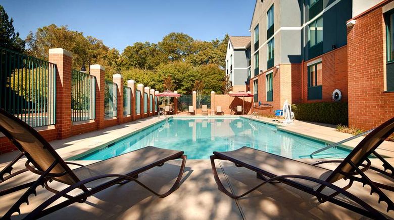 <b>Best Western Plus Roswell/Alpharetta Pool</b>. Images powered by <a href="https://iceportal.shijigroup.com/" title="IcePortal" target="_blank">IcePortal</a>.