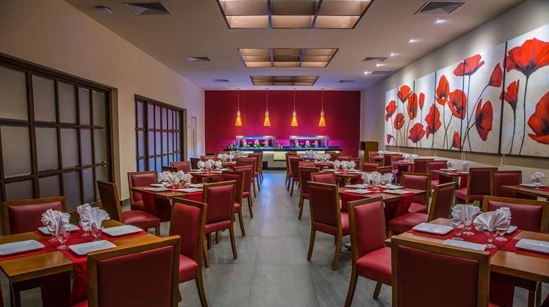 <b>Allegro Playacar Restaurant</b>. Images powered by <a href="https://iceportal.shijigroup.com/" title="IcePortal" target="_blank">IcePortal</a>.