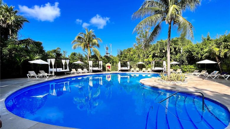 <b>Occidental Cozumel Pool</b>. Images powered by <a href="https://iceportal.shijigroup.com/" title="IcePortal" target="_blank">IcePortal</a>.