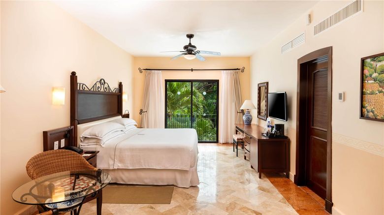 <b>Occidental Cozumel Room</b>. Images powered by <a href="https://iceportal.shijigroup.com/" title="IcePortal" target="_blank">IcePortal</a>.