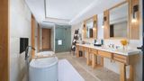 Hilton Dali Resort & Spa Suite