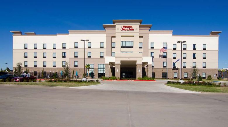 <b>Hampton Inn & Suites Huntsville Exterior</b>. Images powered by <a href="https://iceportal.shijigroup.com/" title="IcePortal" target="_blank">IcePortal</a>.