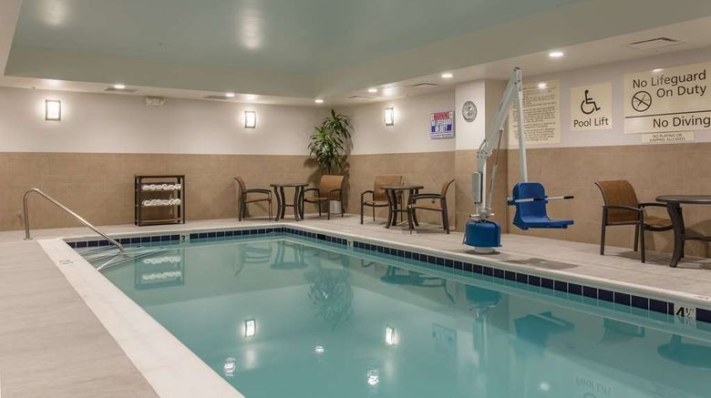 <b>Hampton Inn & Suites Papermill Drive Pool</b>. Images powered by <a href="https://iceportal.shijigroup.com/" title="IcePortal" target="_blank">IcePortal</a>.