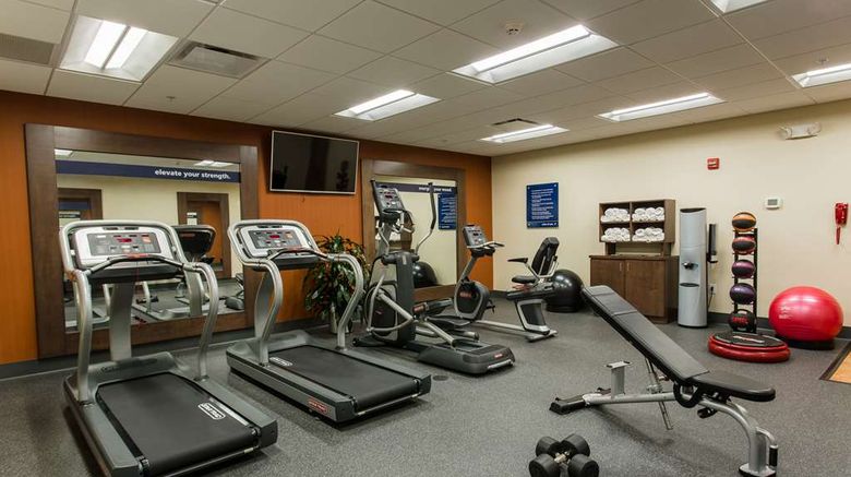 <b>Hampton Inn & Suites Papermill Drive Health</b>. Images powered by <a href="https://iceportal.shijigroup.com/" title="IcePortal" target="_blank">IcePortal</a>.