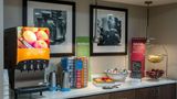 Hampton Inn & Suites Papermill Drive Restaurant