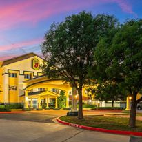 Super 8 by Wyndham Lubbock West