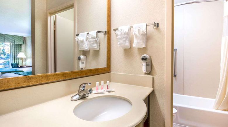 <b>Days Inn & Suites Albuquerque North Room</b>. Images powered by <a href="https://iceportal.shijigroup.com/" title="IcePortal" target="_blank">IcePortal</a>.