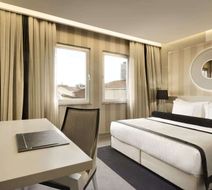 Ramada Hotel & Suites Istanbul Sisli Room