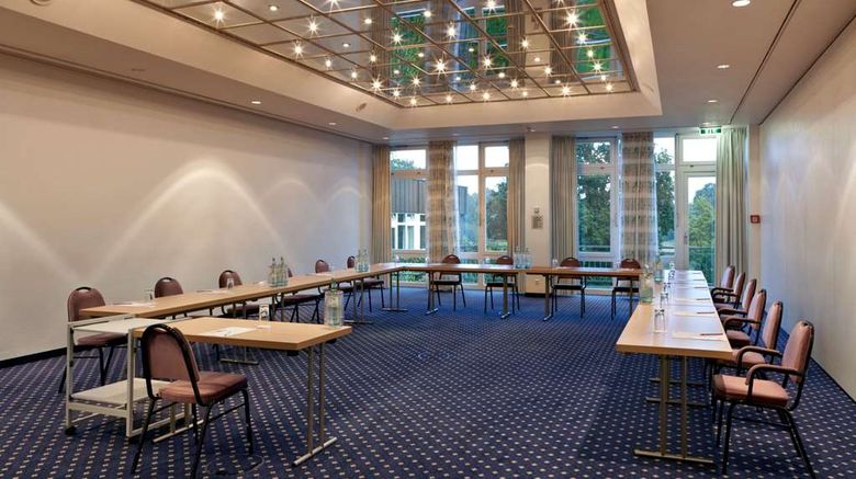 <b>TRYP by Wyndham Bad Bramstedt Meeting</b>. Images powered by <a href="https://iceportal.shijigroup.com/" title="IcePortal" target="_blank">IcePortal</a>.
