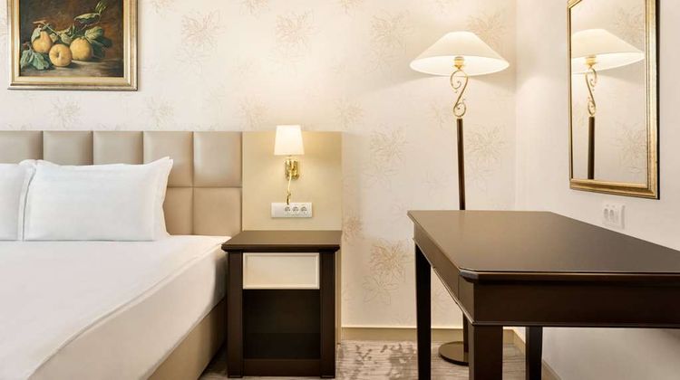 Wyndham Tashkent Room