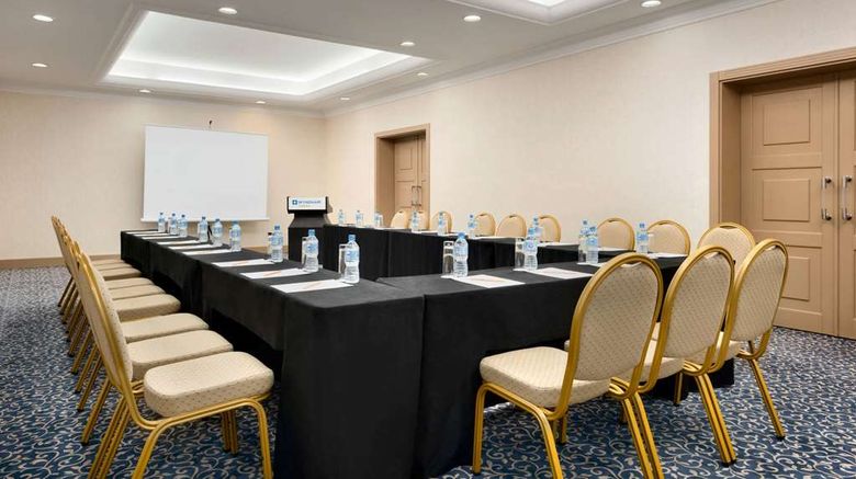 <b>Wyndham Tashkent Meeting</b>. Images powered by <a href="https://iceportal.shijigroup.com/" title="IcePortal" target="_blank">IcePortal</a>.