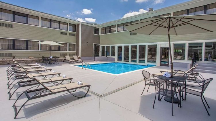 Wyndham Garden Fort Wayne Pool