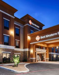 Best Western Plus Elmendorf Hotel